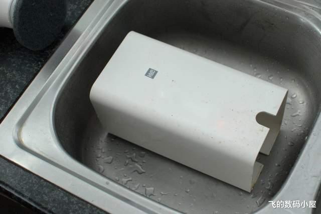 还在为厨房清洁烦恼?看看让你省心省力的魔雅厨房电动清洁刷