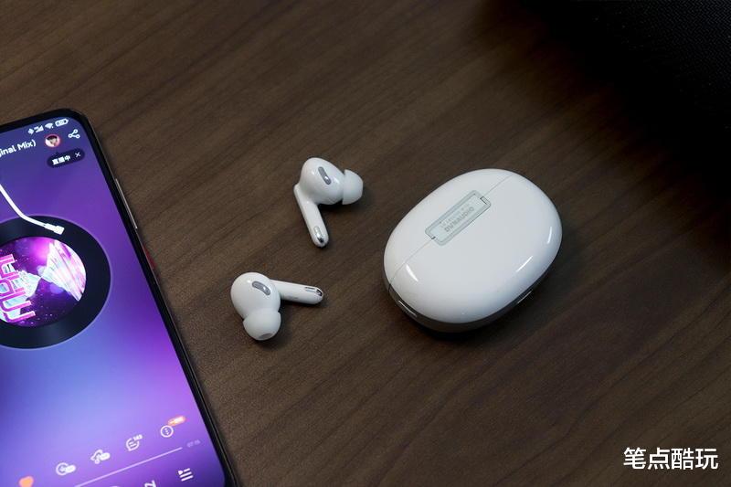 戴森|从199到千元，2021年7款最适合送给女生的耳机指南