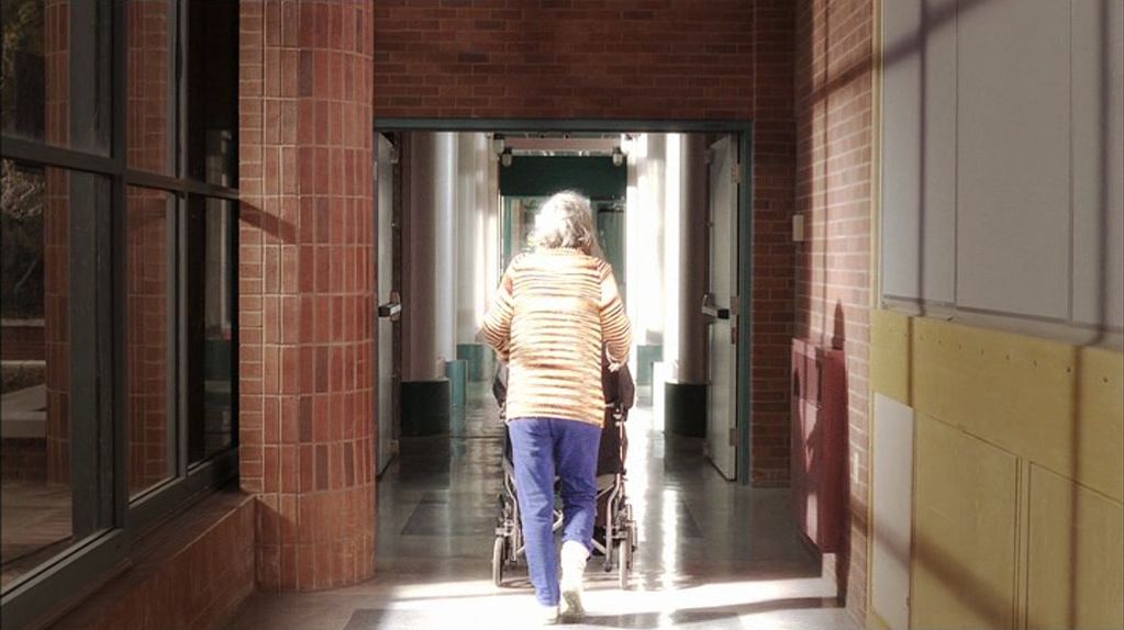 柳暗花明|《柳暗花明》：结婚40多年，老年痴呆的妻子，却成了别人的情人