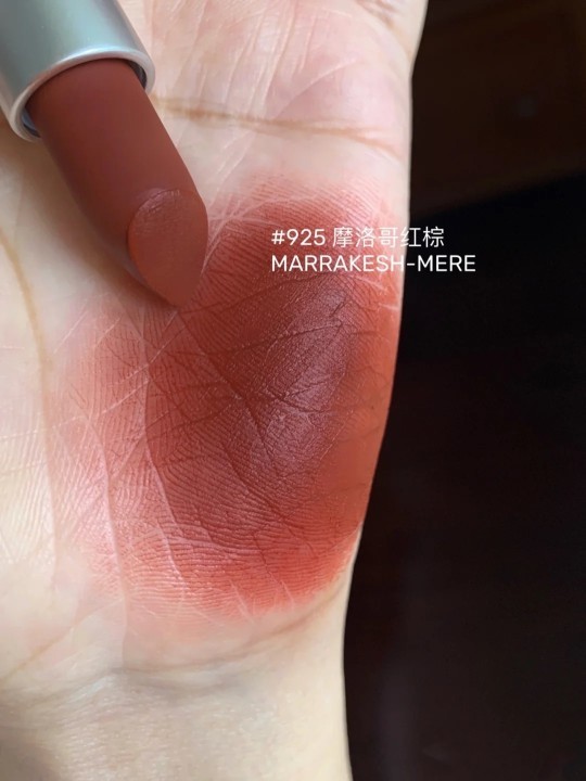 殷桃 最适合秋冬的口红！闭眼入！有这8只就够了！
