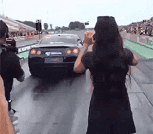 死刑犯 神回复：兄弟们，为什么会有女大学生选择裸贷？