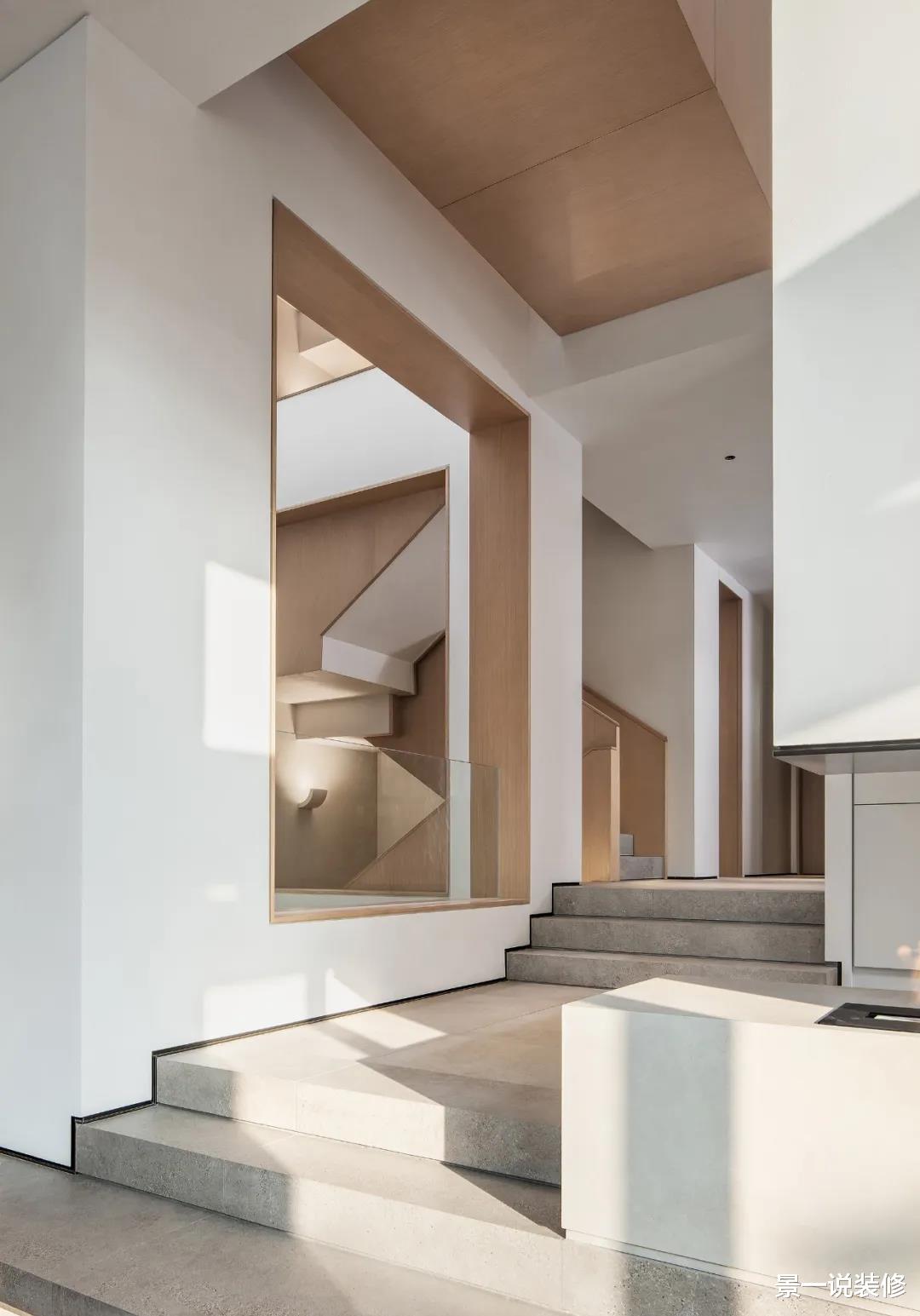 景一说装修|60岁爷爷晒出500㎡双拼别墅,阳光满屋,心态比20岁的小伙还年轻