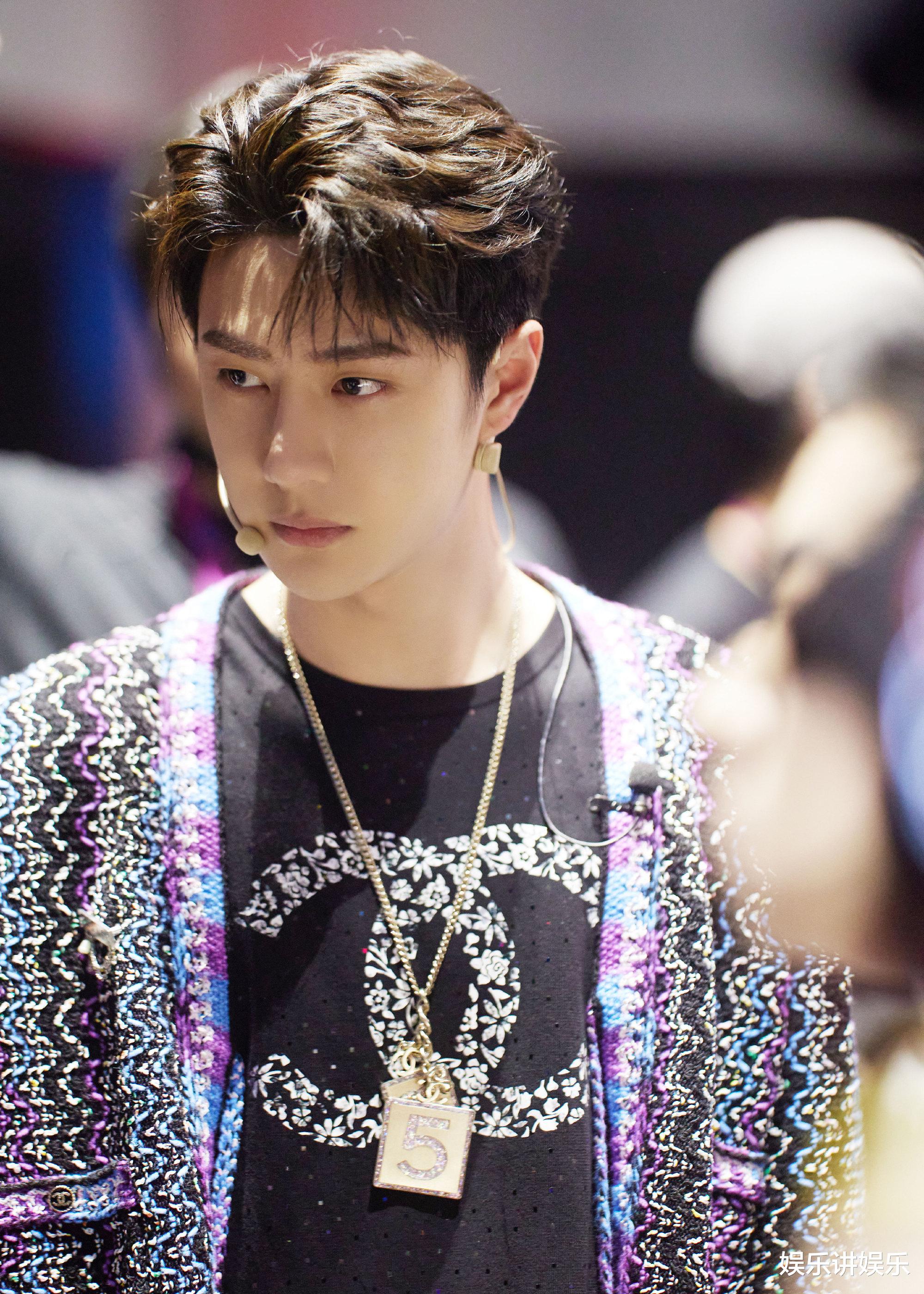 姚策|与顶级赛事合作，代言五个服装品类，王一博凭什么呢？