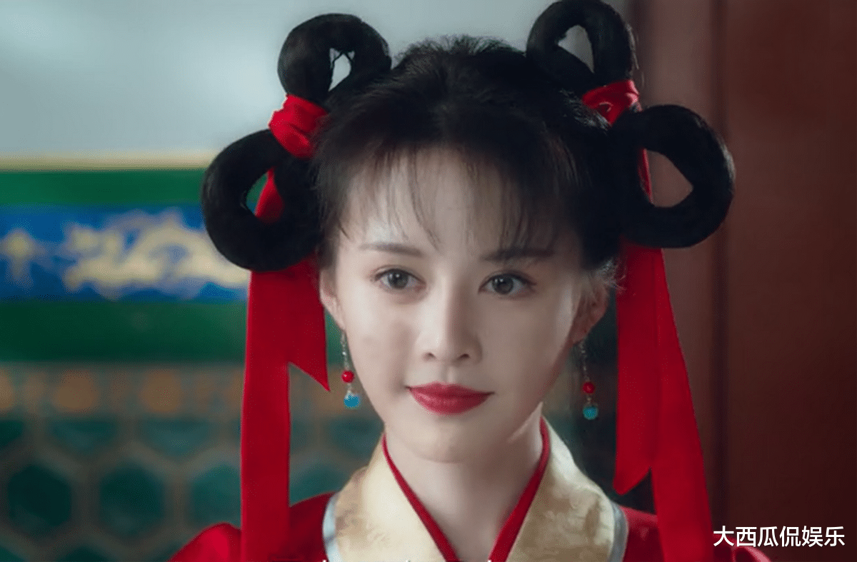 倚天屠龙记之魔教教主|《倚天屠龙记之魔教教主》续集来袭，新任女主又纯又欲，配角闪眼