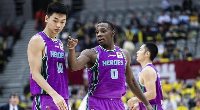 山東男籃|看看廣東簽外援的速度！山東男籃何時擼來第三外援？