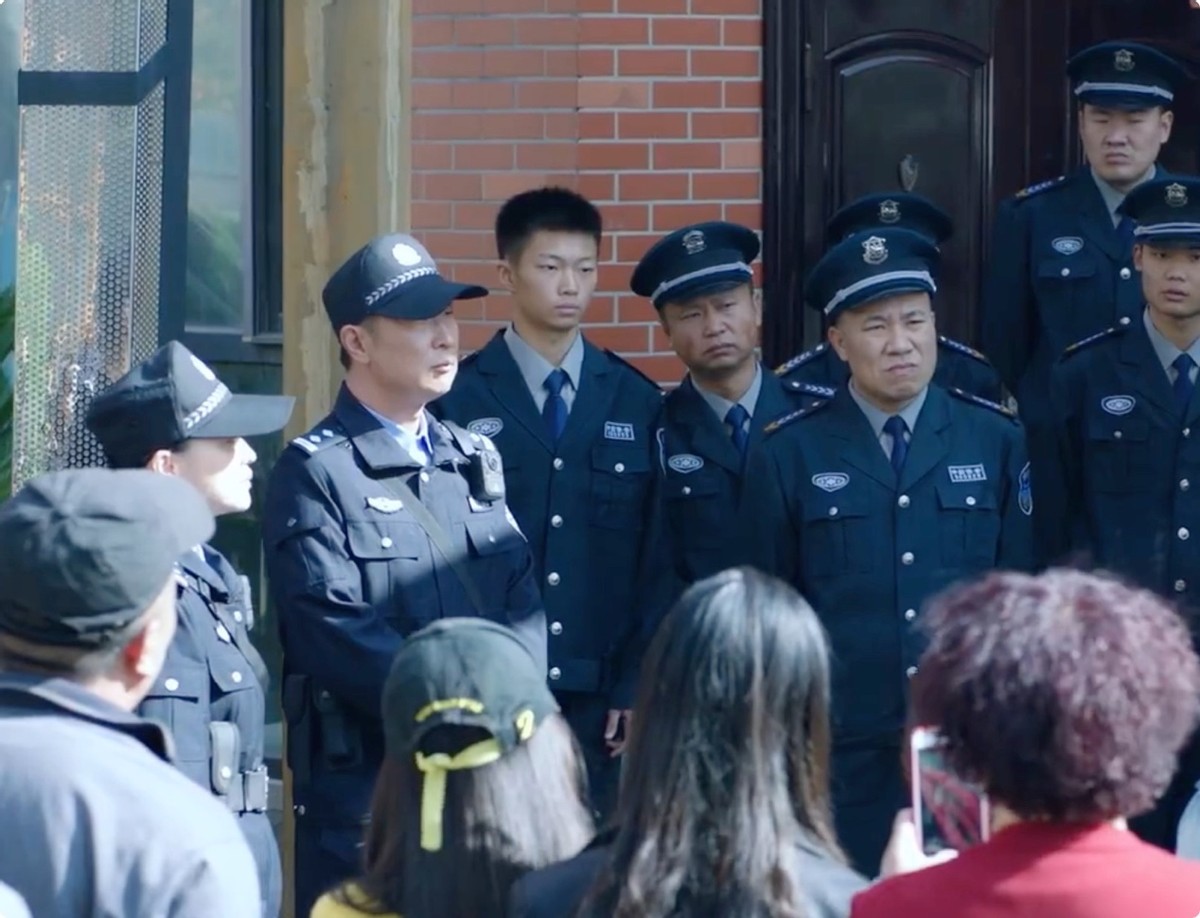 张慧雯|开播8集，剧情上头，梅婷一出手，就给观众带来了口碑“王炸”