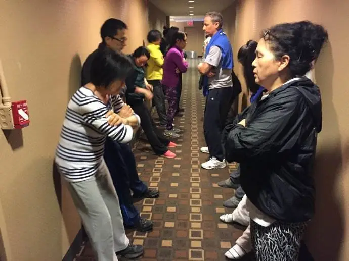 降压药|每天200下，白发变黑 ! 还能强肾、提高免疫力