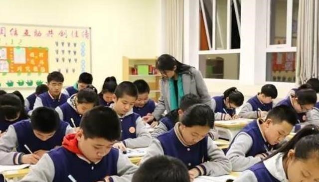雪落无尘谈|私立学校能否取代公立学校？过来人劝告家长，最好别选择私立学校