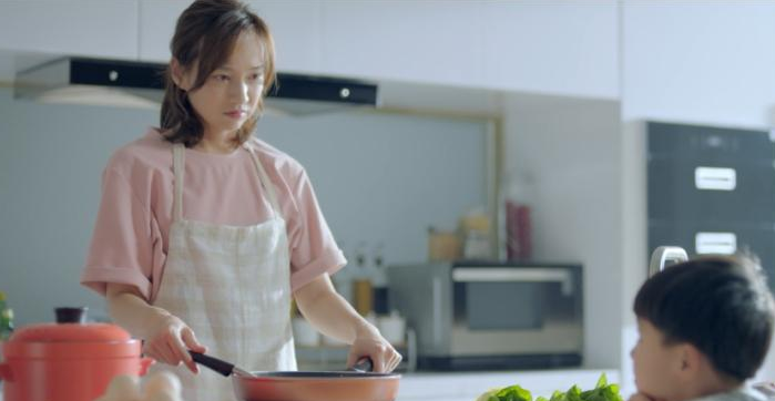 Ainee妈咪|全职妈妈“休假”3天，家里前后对比明显：这难道是遭贼了吗？