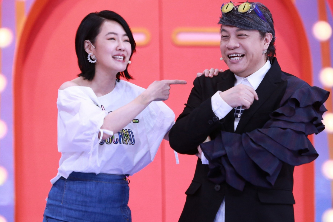 赵丽颖|蔡康永被曝问题比小S更严重，官媒发视频表态，账号评论区已沦陷