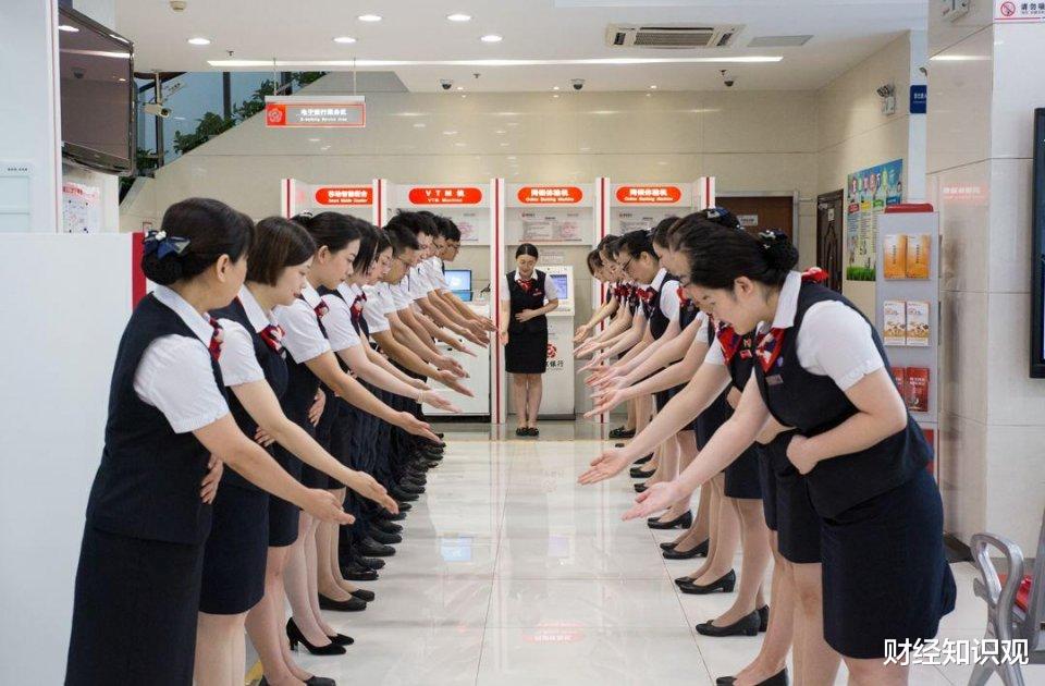 谭鱼头 存1000万在银行，能享受到什么待遇？“答案”出乎意料