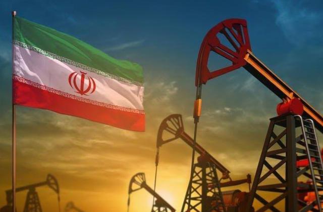 伊朗突然收到好消息，千萬噸原油運往中國，美制裁禁令淪為廢紙-圖2