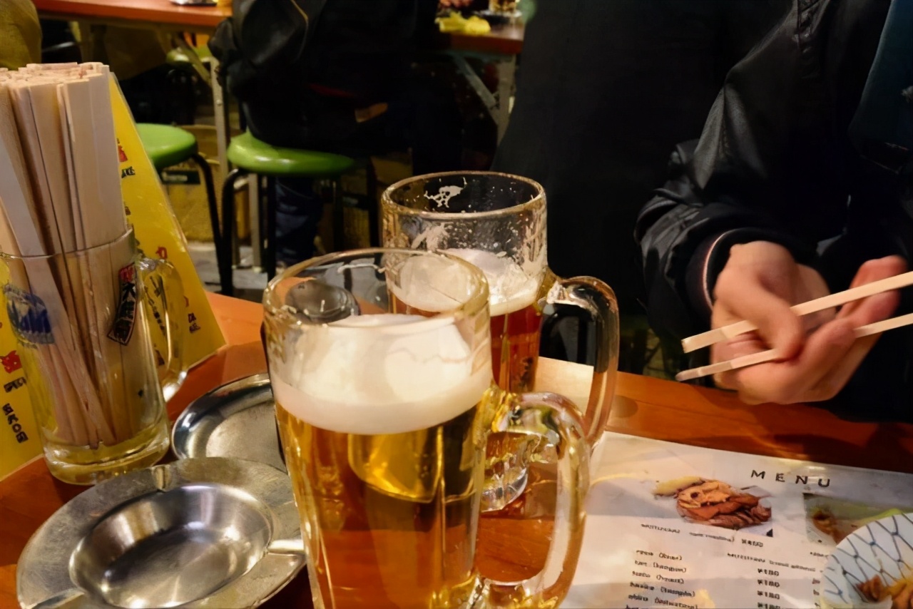 医生|16岁女孩疑似怀孕，甲状腺癌晚期，医生：2水天天喝，是在伤害甲状腺