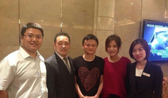 娱乐圈|人前光鲜，人后灰暗，扒一扒娱乐圈的明星们到底有多封建迷信 ？