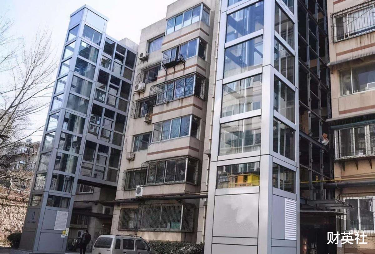 甘肃|当初坚持加装电梯的老楼住户，现在后悔了？4个问题很现实