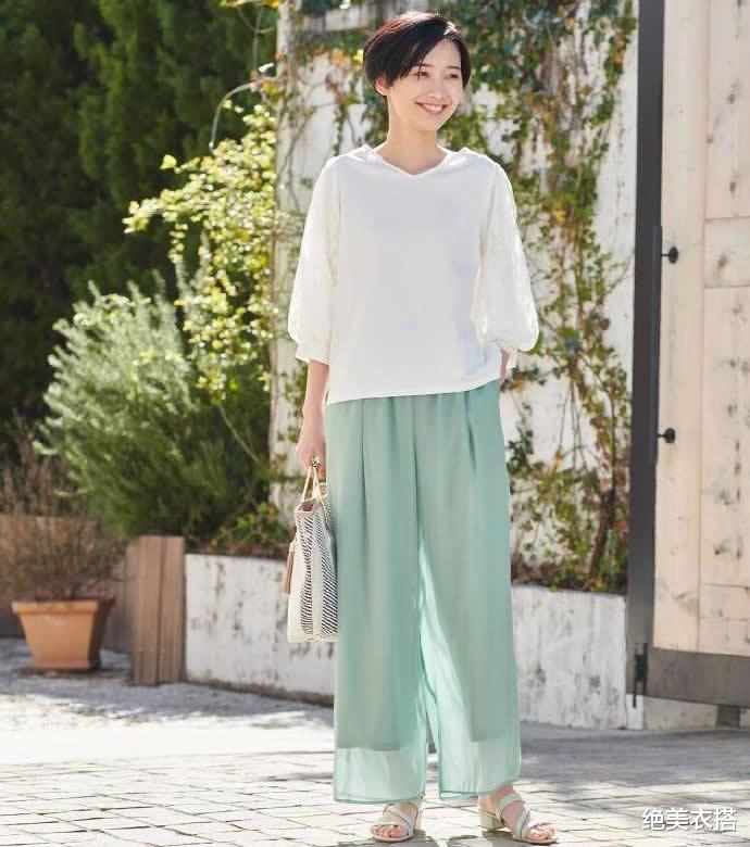 穿衣搭配|高级的“大女人”职场风，凭什么稳赢？9套穿搭解析，告诉你精髓