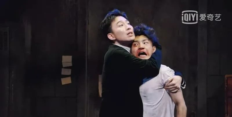 周冬雨|综艺《一年一度喜剧大赛》火出圈了！快来看看双语怎么说？