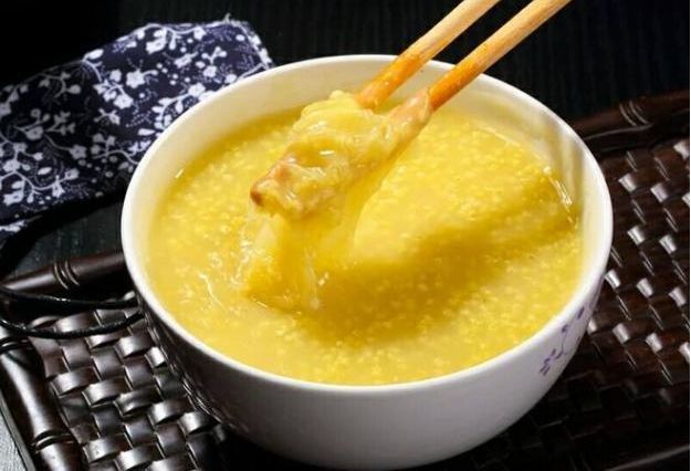 美食轩事|喝粥一定别撇掉粥皮，最不爱吃的粥皮到底有什么营养价值？