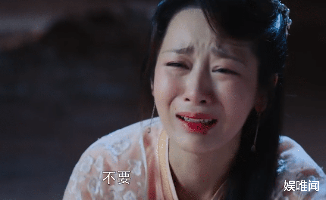 杨紫|香蜜名场面重现！《我是女演员》翻拍凤翎被毁，才知道杨紫有多强