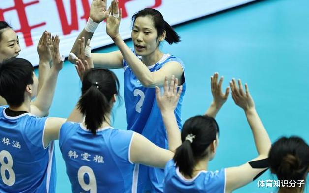 朱婷|47扣23中轟下28分！1米96朱婷師妹再次爆發(fā)，火熱狀態(tài)帶隊大爆冷