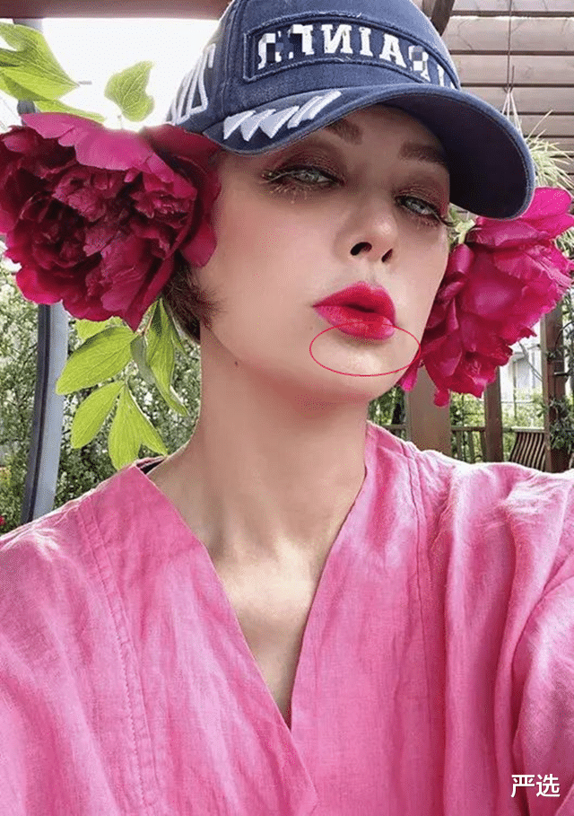 运动|有种尴尬叫特写下的女星，明星都躲不掉的卡粉，可不能赖底妆哦
