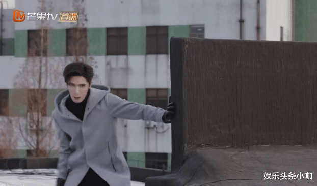 杨幂|国产剧尺度下限，属实惊到了…