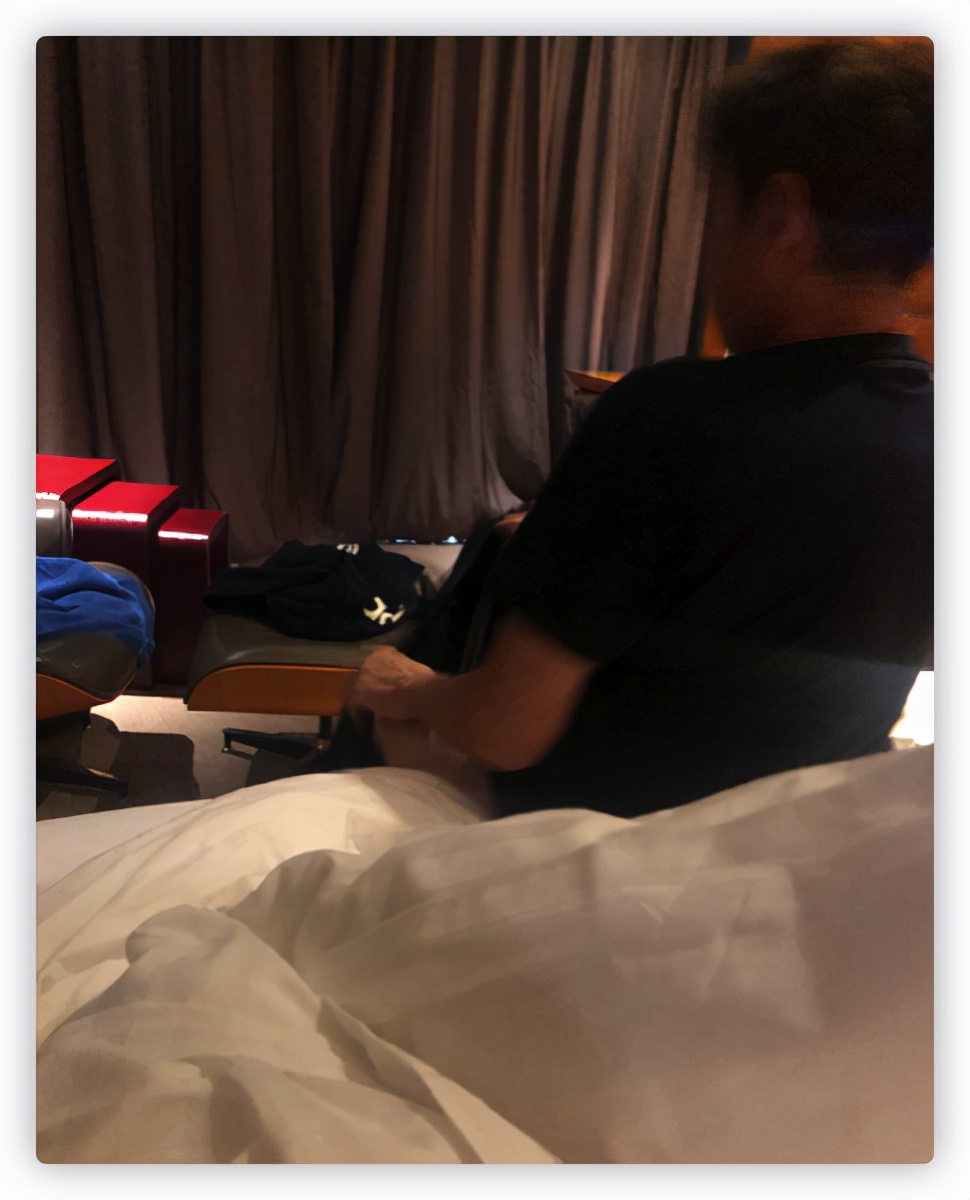 谭咏麟|谭咏麟否认出轨，称让家人受伤害内心不安，自曝将上春晚不受影响