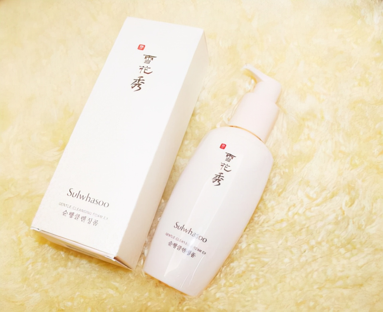 美甲 不夸张，这些洗面奶超好用，层层深入肌肤，轻松一抹，水润粉红。