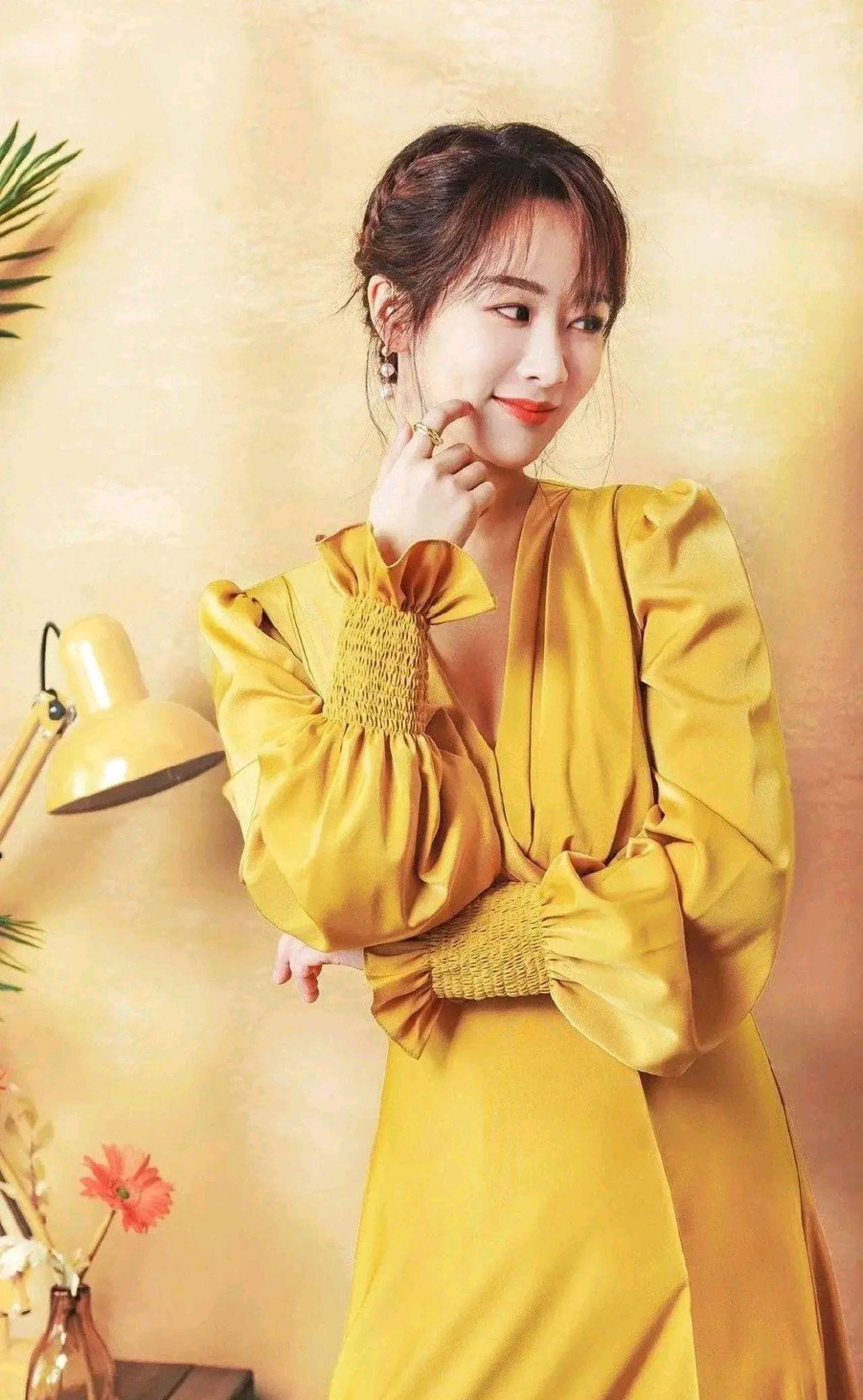 |赵文卓徐冬冬齐上热搜？范世錡反差有点大？杨紫偷偷拜了名师？