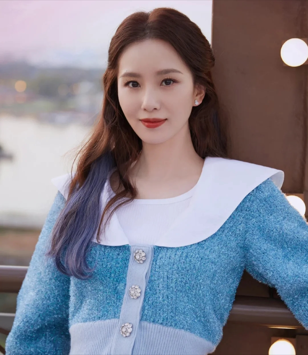 刘诗诗|刘诗诗去了迪士尼 像公主一样美丽