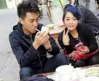 陈凯师|10位明星回老家生活照，女神没架子，少年会干活，靳东痞气十足