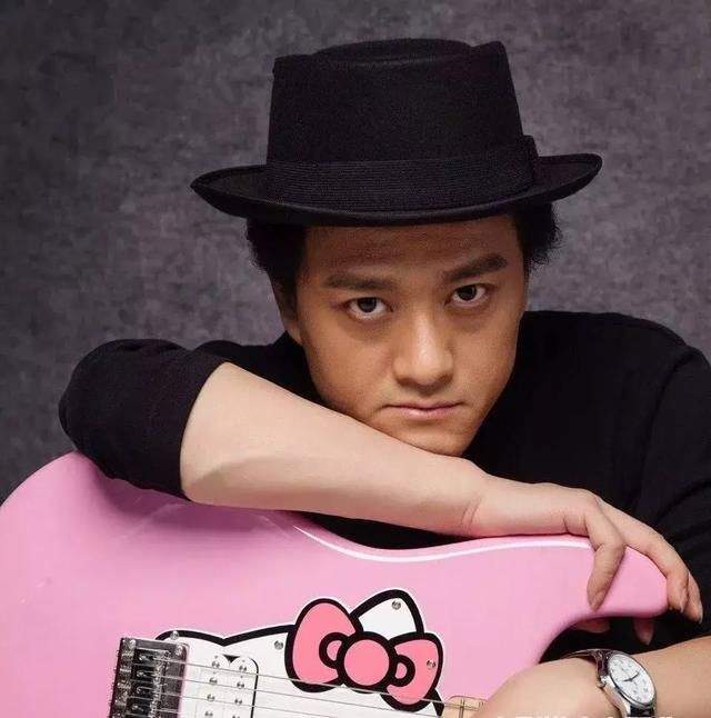 赵英俊|歌手赵英俊去世！众好友悲痛悼念，岳云鹏晒两人微信截图最后一句我哭的好大声