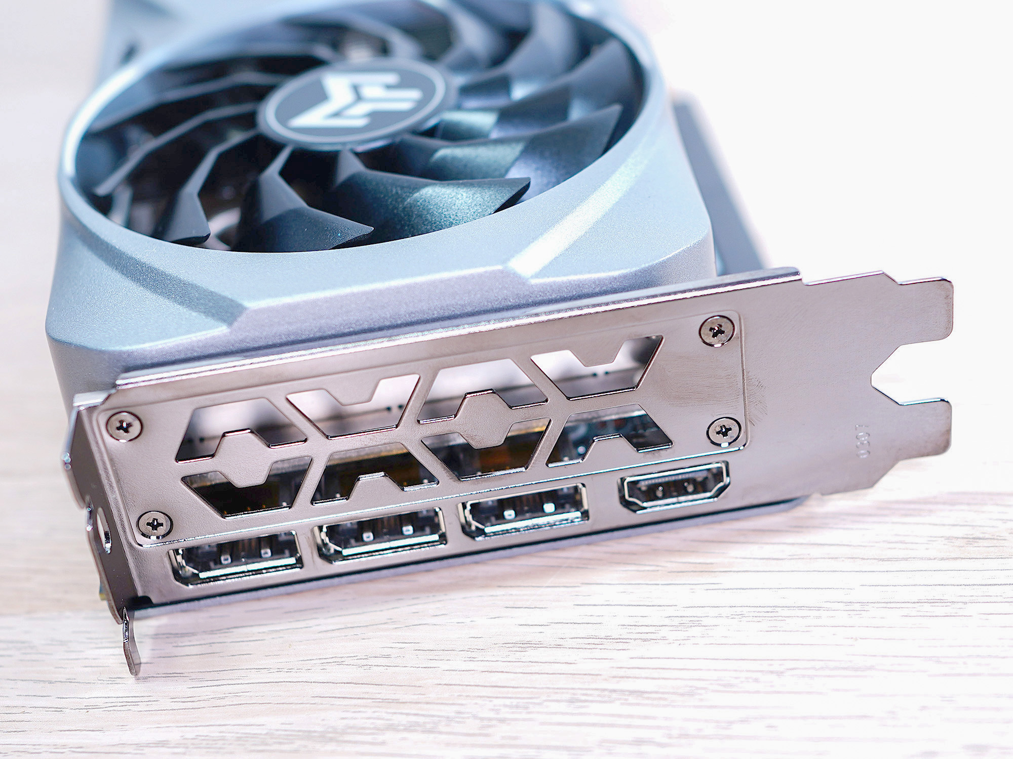 |坚守win10不升级,搭11代末班车,攒漂亮的ARGB主机