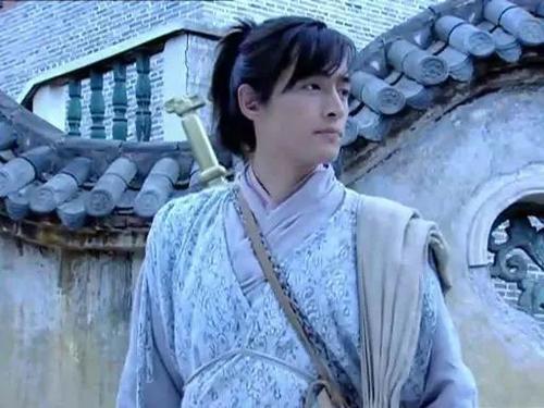 胡歌|胡歌将开启“霸屏模式”，携大批作品回归，你最期待哪一部？