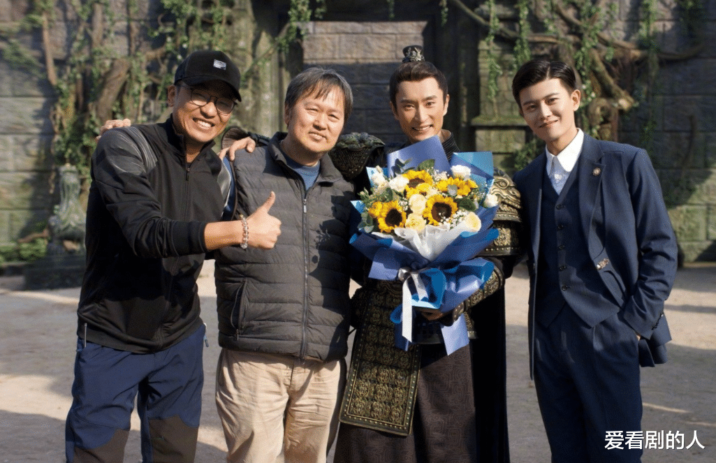 任嘉伦|任嘉伦新剧《请君》杀青，发文告别暖心，期待傲娇千年杀神陆炎！