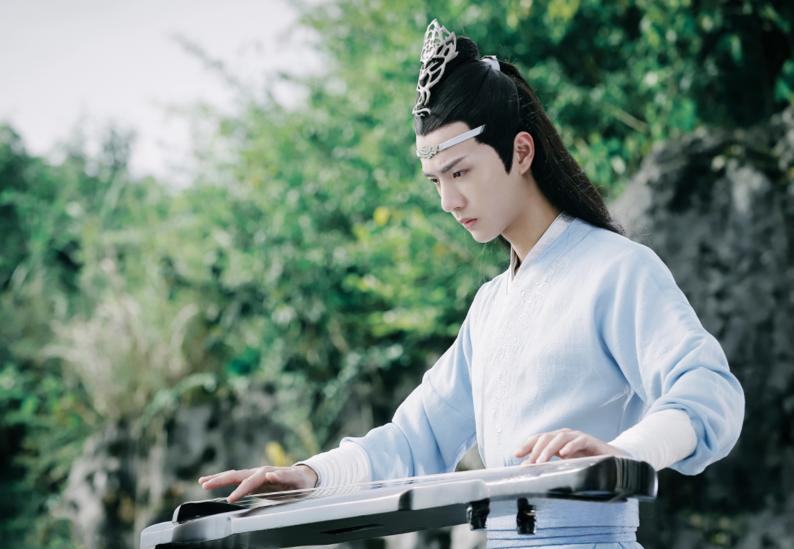 王一博|网投九大古装男神:王一博排名垫底,肖战没上榜,榜首断层第一