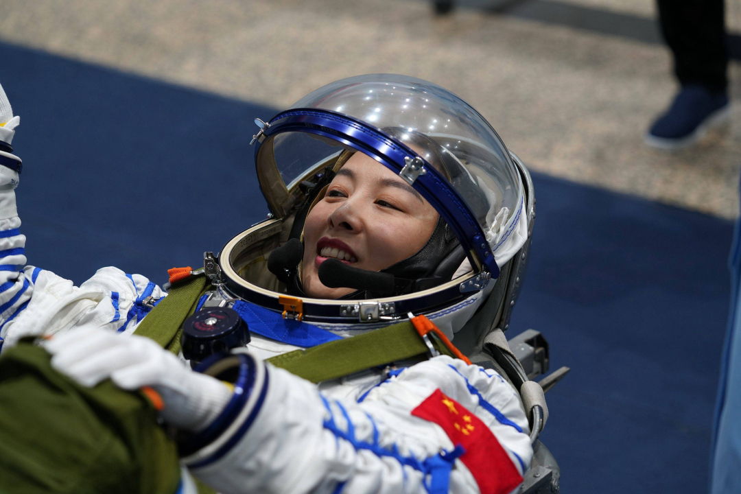 太空上的女宇航员如何保护隐私,生活需求又如何满足?自有妙招