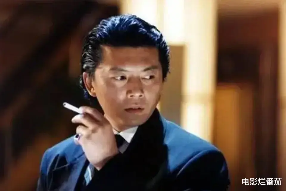 电影|90年代赴港的大陆演员，一个自杀，2个患癌，只有李连杰成为巨星