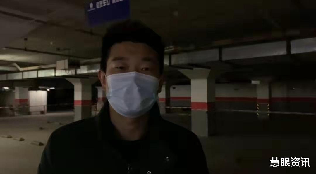 插队做检测还不听劝,“怒怼插队”的民警和挺身而出的热心市民获赞