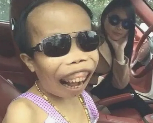 陈山|曾是互联网元老级网红，因炫富和低俗被人封杀，如今再度归来人气惨淡