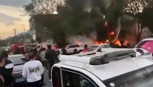 揪心!浙江一油罐车发生爆燃,2人不幸身亡,现场曝光
