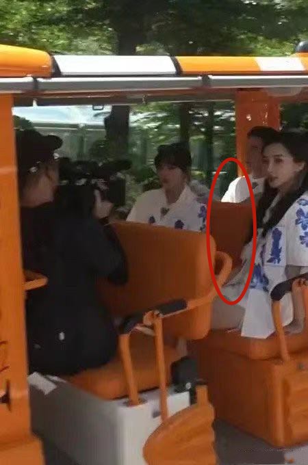 宋雨琦|风波后《奔跑吧》首次录制，宋雨琦全程和baby无交流，多次摆臭脸