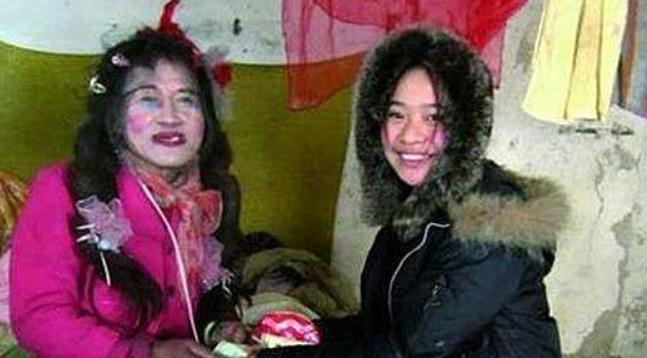 黎美娴|大喜哥走了，沈先生“疯了”：成就与摧毁他们的，是同一种肮脏