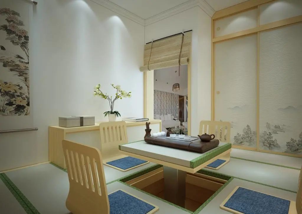 阳台封闭式起来，这样打个榻榻米，白白多出一间房，客厅还显大！