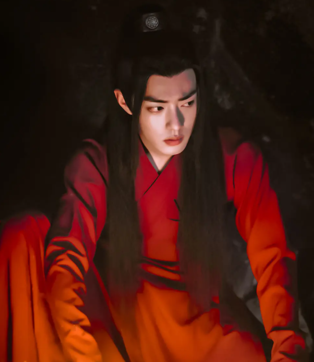 吴孟达|罗云熙：这是我穿红衣时，成毅：这是我穿红衣时，肖战：麻烦让让