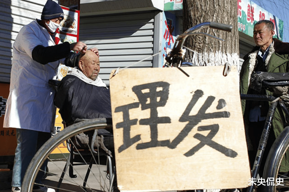 发型 理发店价格“一涨再涨”，消费者“受罪”，一“新行业”崛起