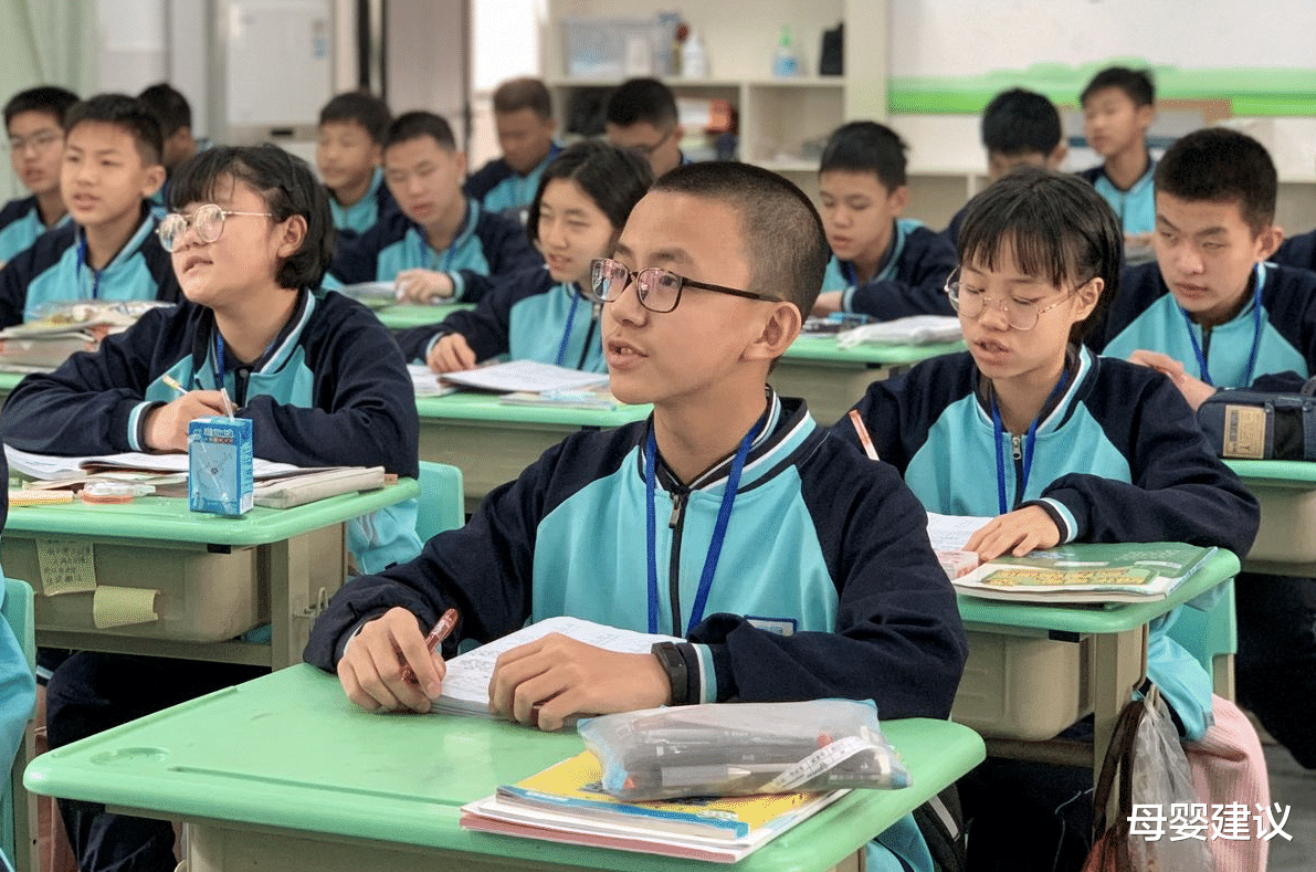 湖南|湖南800多名高一新生被退学，父母的小伎俩被识破，该去哪读书