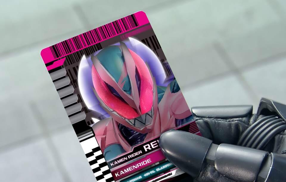 |假面骑士revice登场 时王和帝骑同时解锁了新形态 小明：头好重