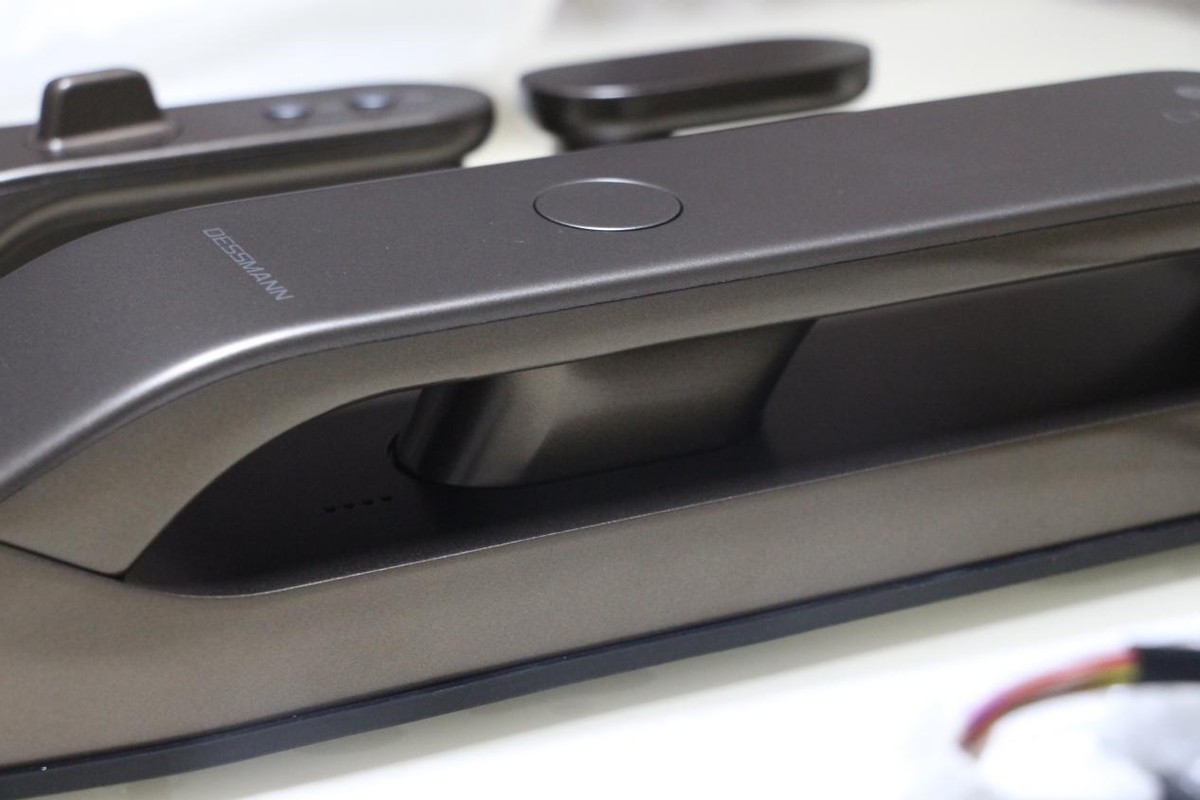 meta|自动开关锁，一触开启智能家居联动：华为智选德施曼智能门锁体验