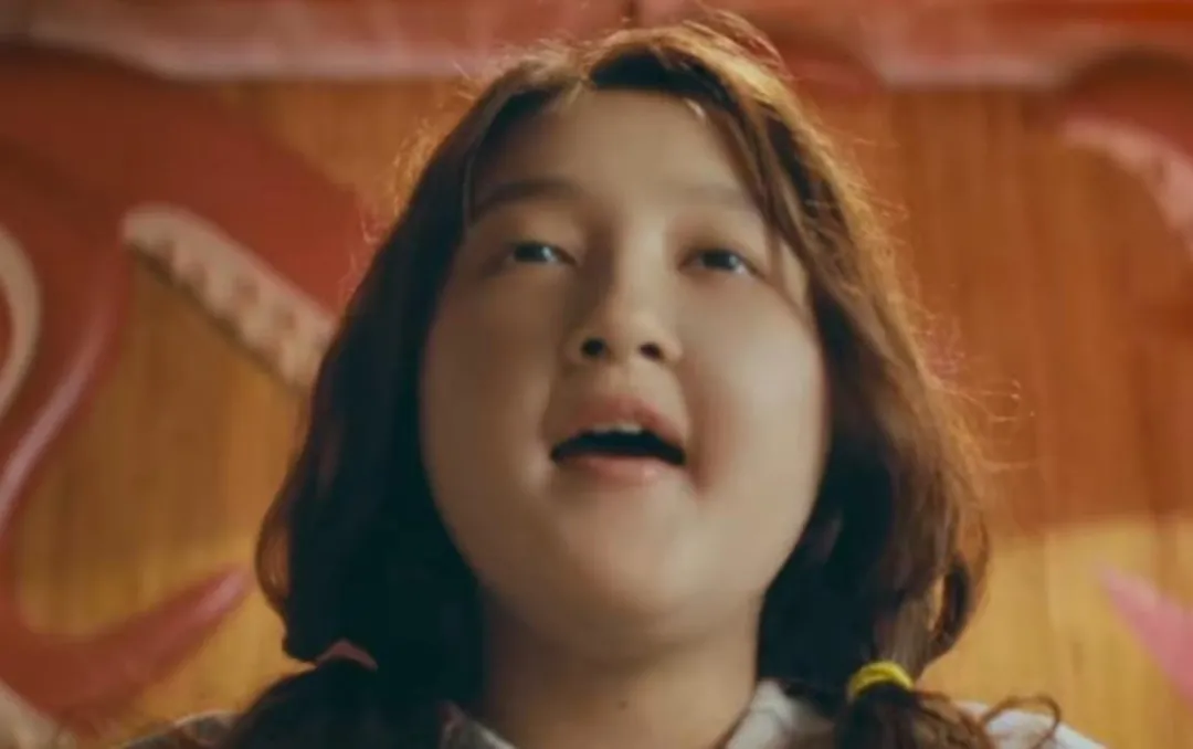 电影|她糊的好突然，还倒赔了3亿